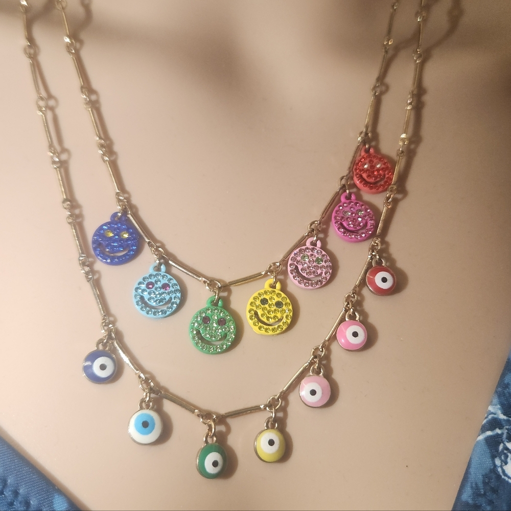 ✨ Title: NWT RARE Betsey Johnson "The Eyes Have It" Rainbow Layered Necklace ✨ - Picture 13 of 16